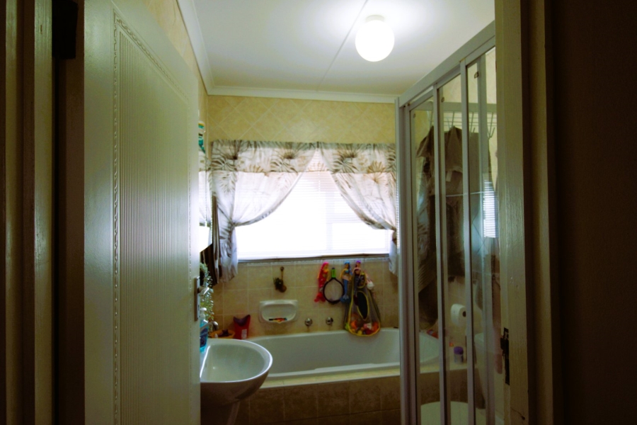 3 Bedroom Property for Sale in Gonubie Eastern Cape